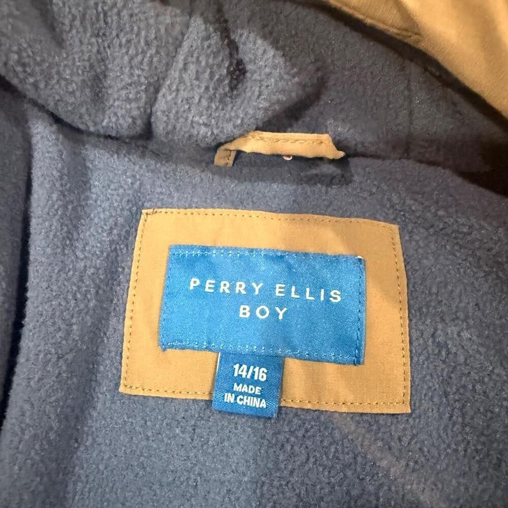Perry-ellis Coat - Picture 5 of 5